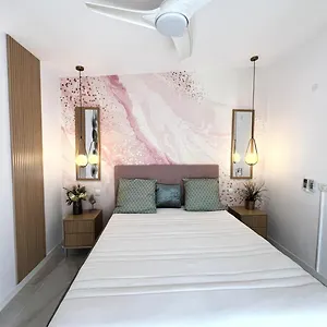 Appartamento New! Sea View With Aircon In Center Of Americas, Playa de las Americas (Tenerife)